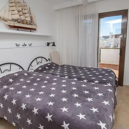 Marina Real 414 Apartment
